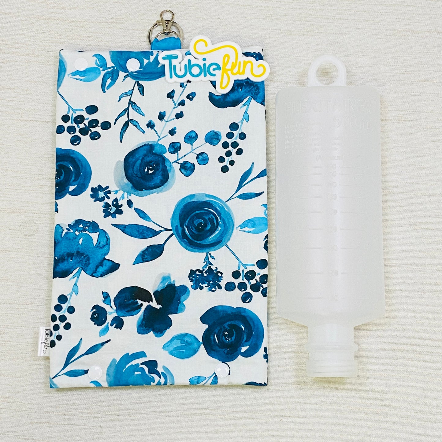 Insulated Milk Bag Suitable for 1L Flocare and 500ml Flexitaners - Flowers on Blue