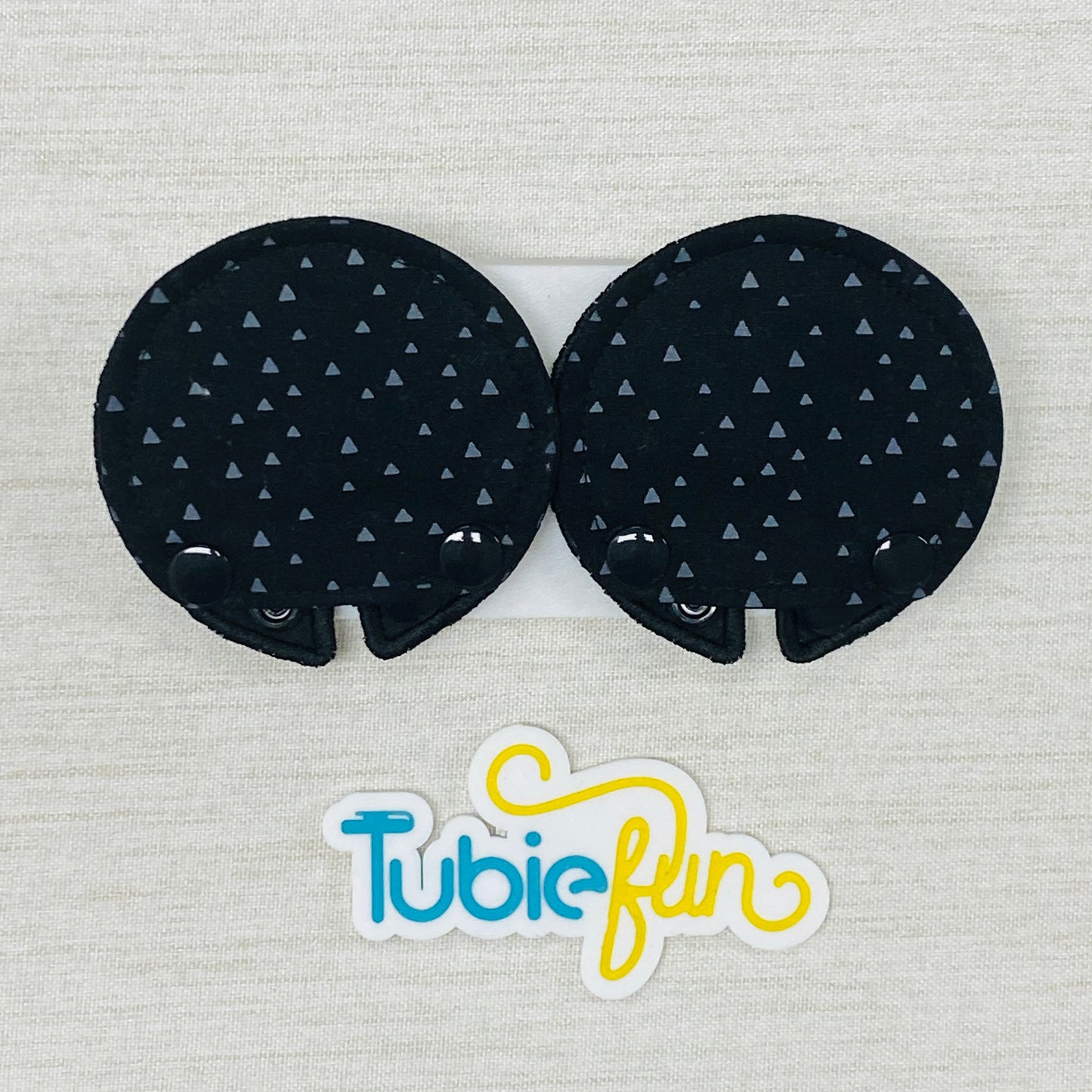 Covered Button Pad - Grey Triangles on Black