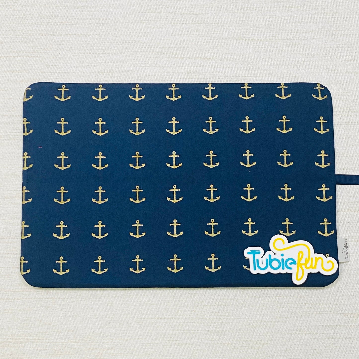 Syringe Roll - Golds Anchors