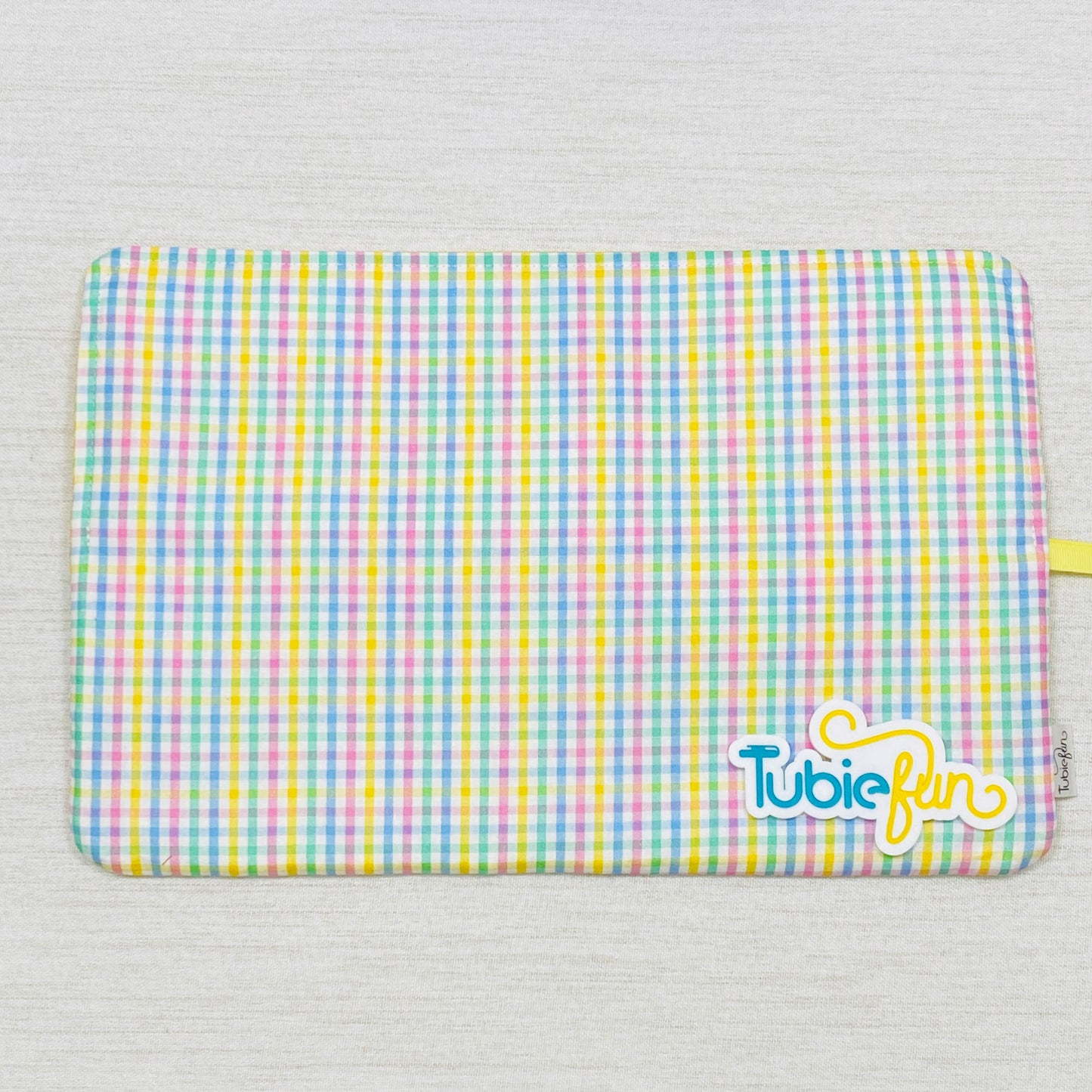 Syringe Roll - Coloured Gingham