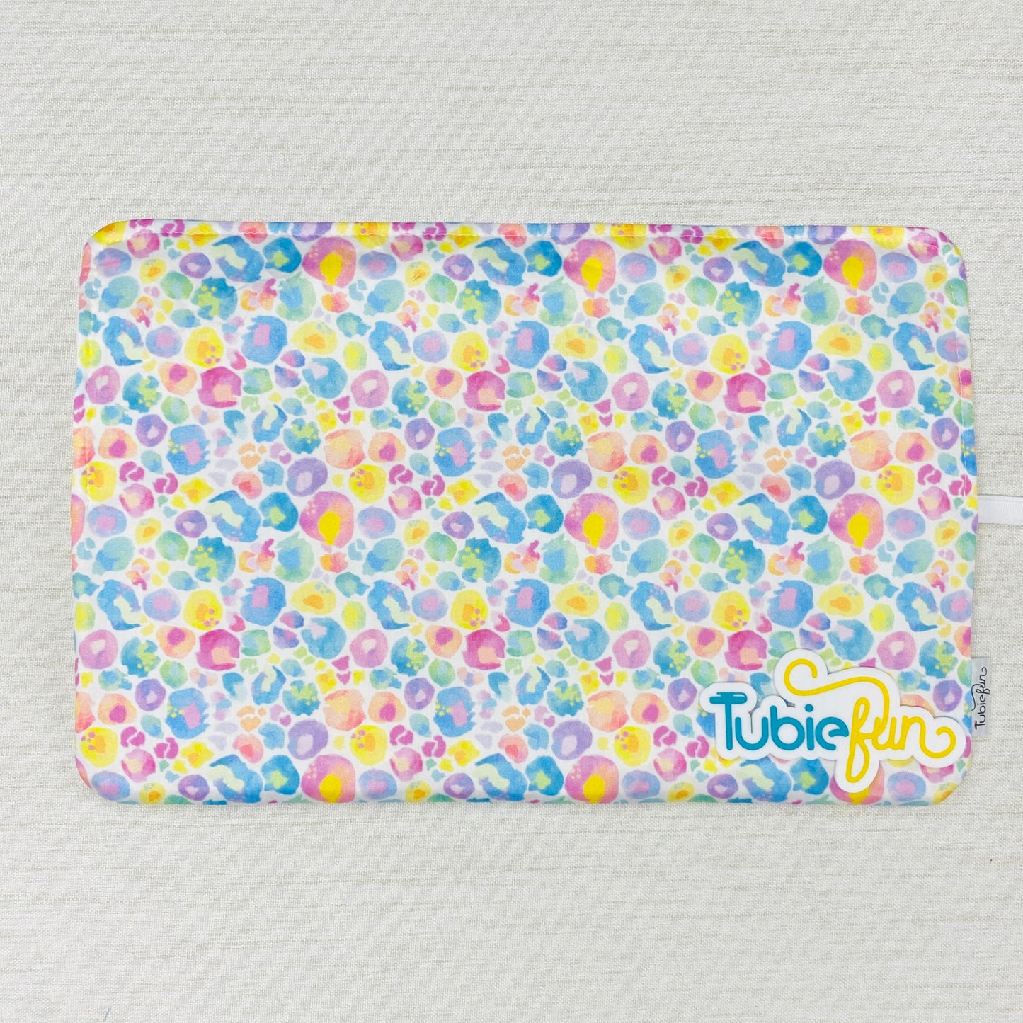 Syringe Roll - Kasey Rainbow Pastel Leopard