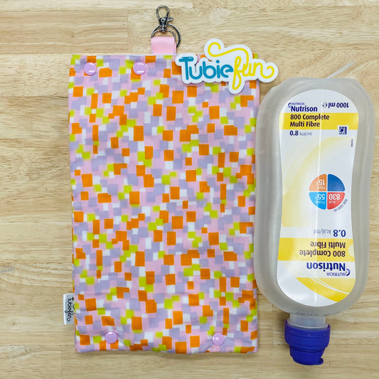 Insulated Milk Bag Suitable for 1L Flocare Bottle - Squares on Pink