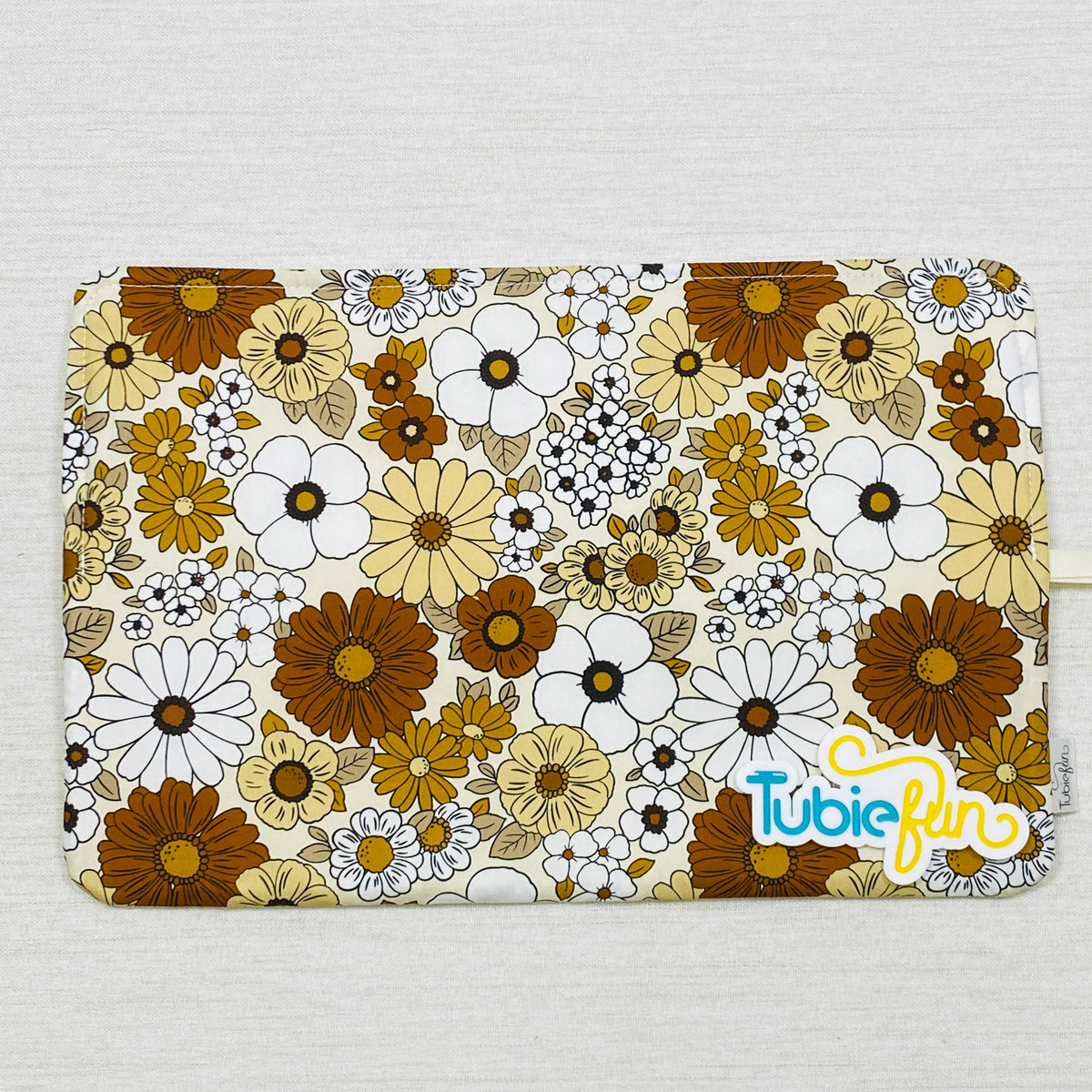 Syringe Roll - Cream Flowers