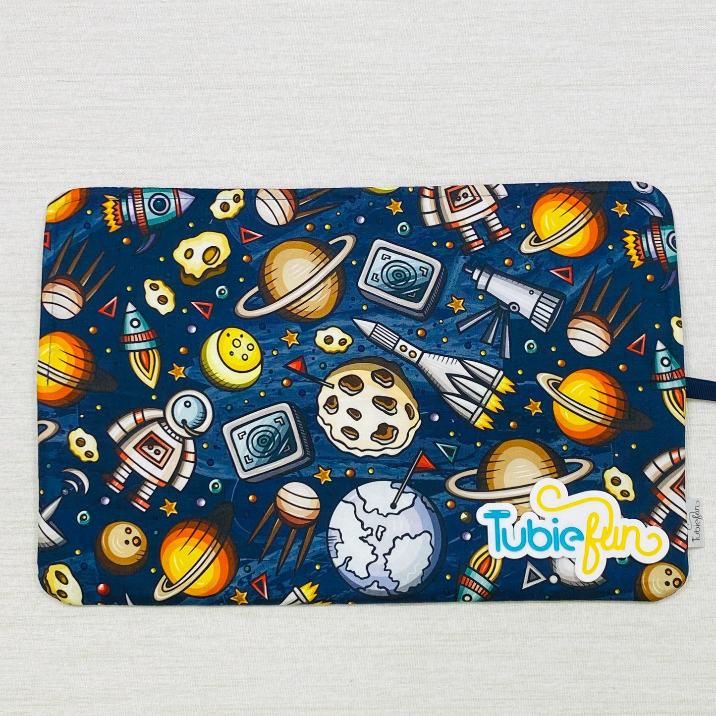 Syringe Roll - Space