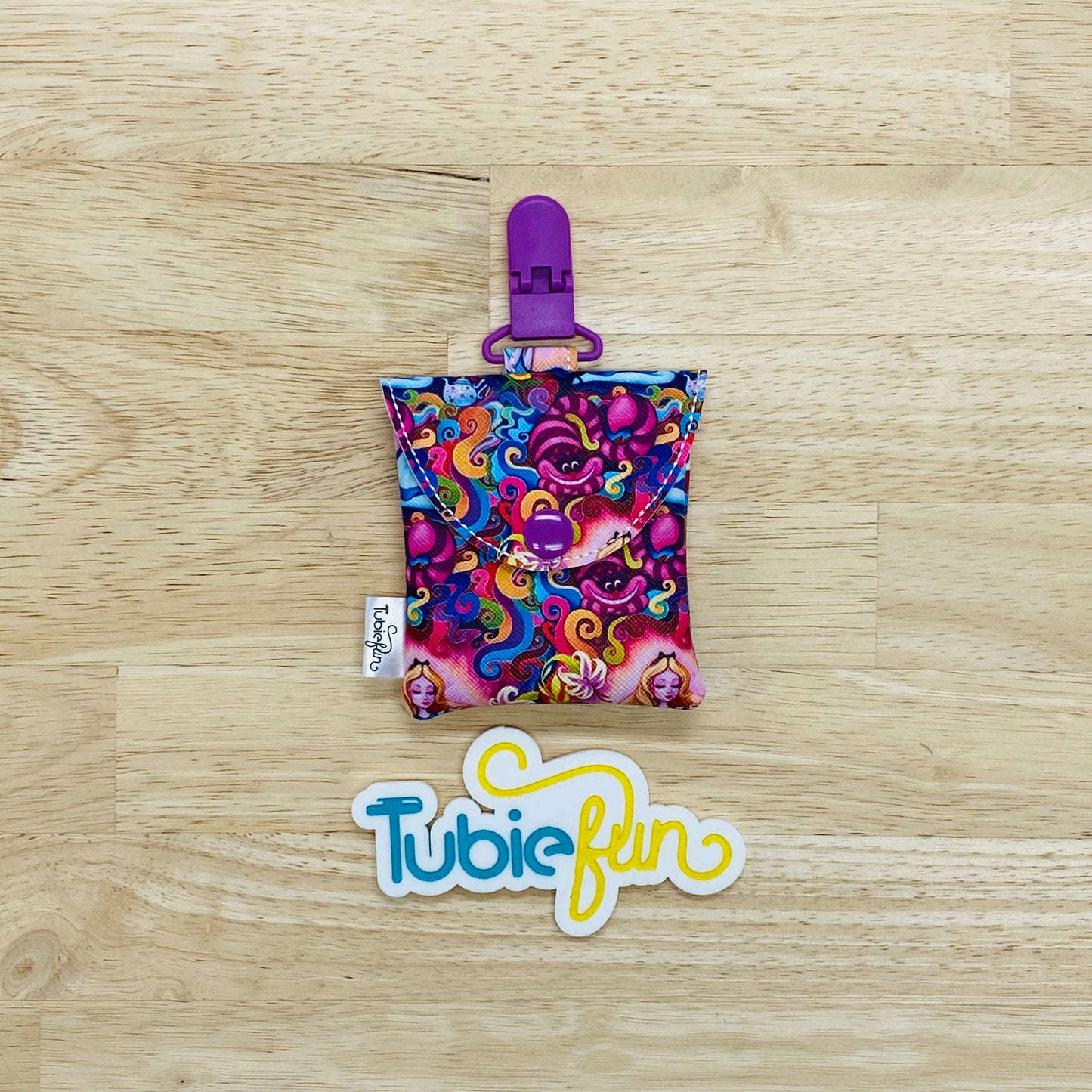 Tubing Pouch - Alice and Friends