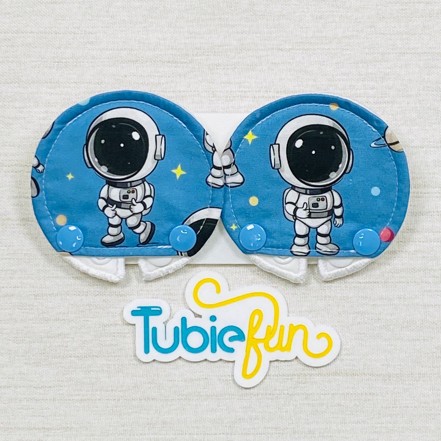 Covered Button Pad - Dabbing Astronaut