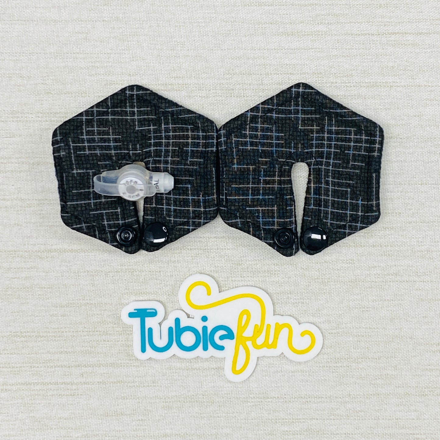 Hexagon G-Tube Button Pad Cover - Black Patterned