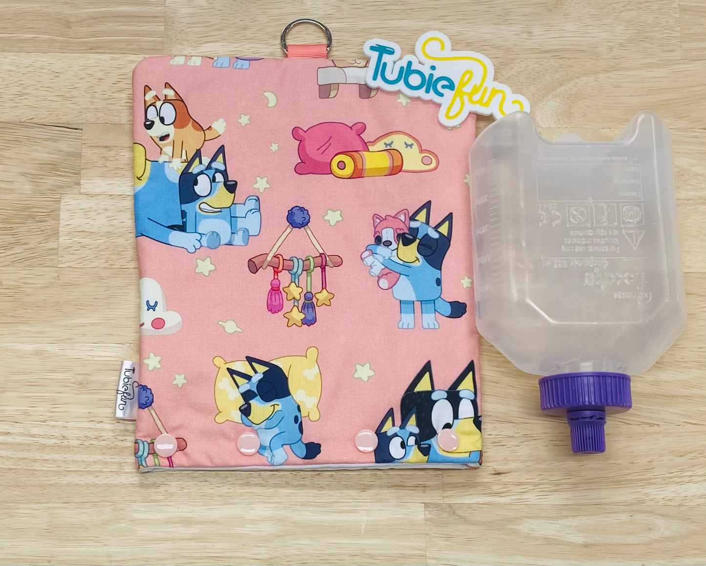 Insulated Milk Bag Suitable for 500ml Flocare Bottle in - Blue Heeler family on Pink