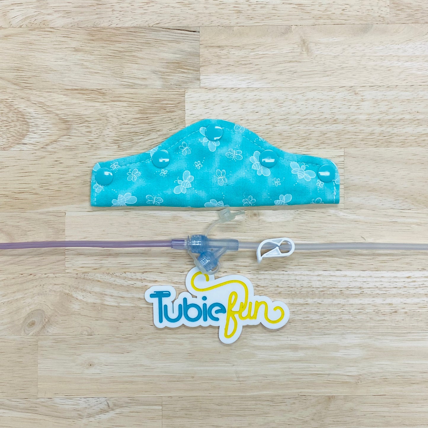 Feeding Tube Connection Cover - White Bees on Teal