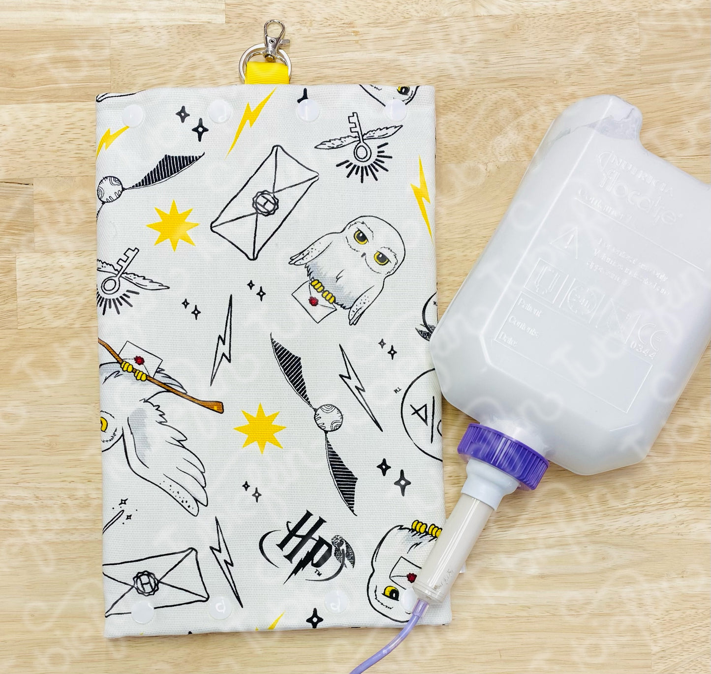 Insulated Milk Bag Suitable for 1L Flocare Bottle - Owls and Letter