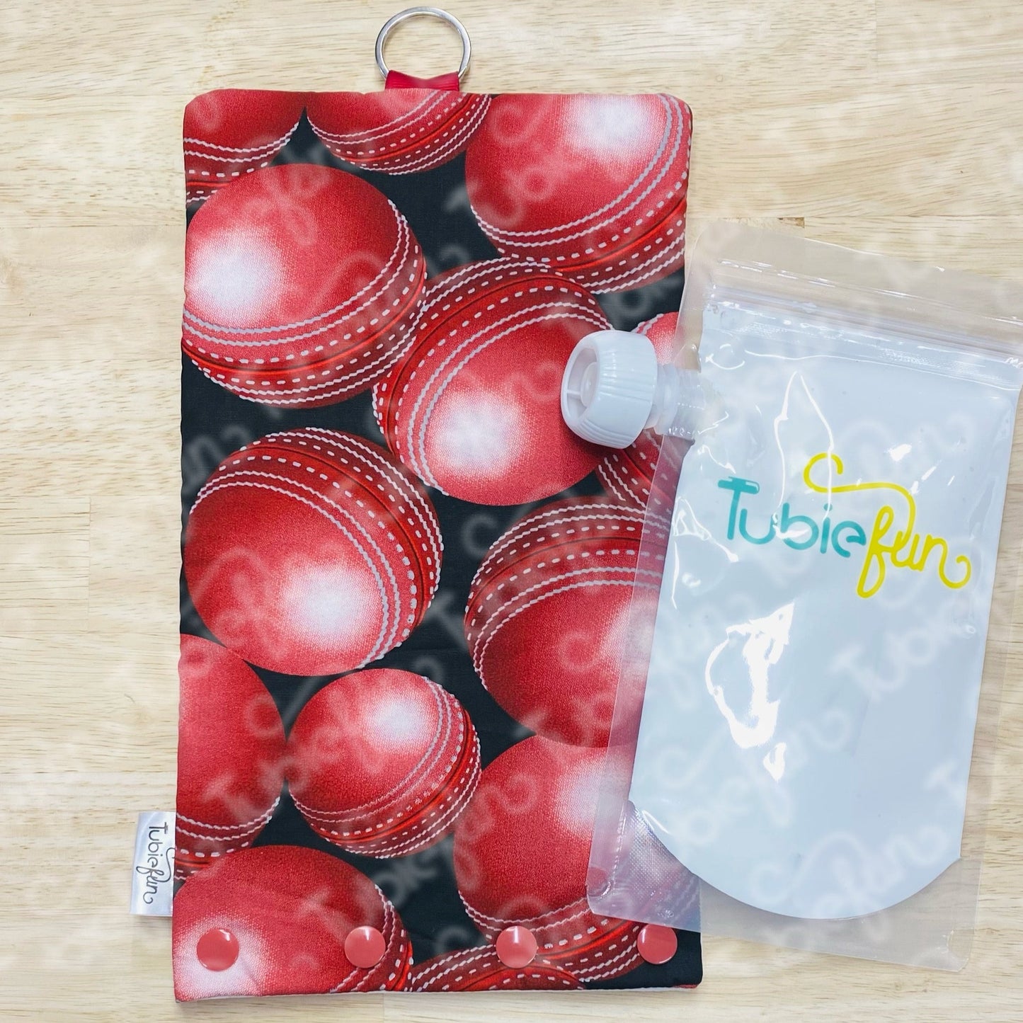 NEW Insulated Milk Bag Suitable for Tubie Fun 500ml Reusable Pouches - Cricket Balls