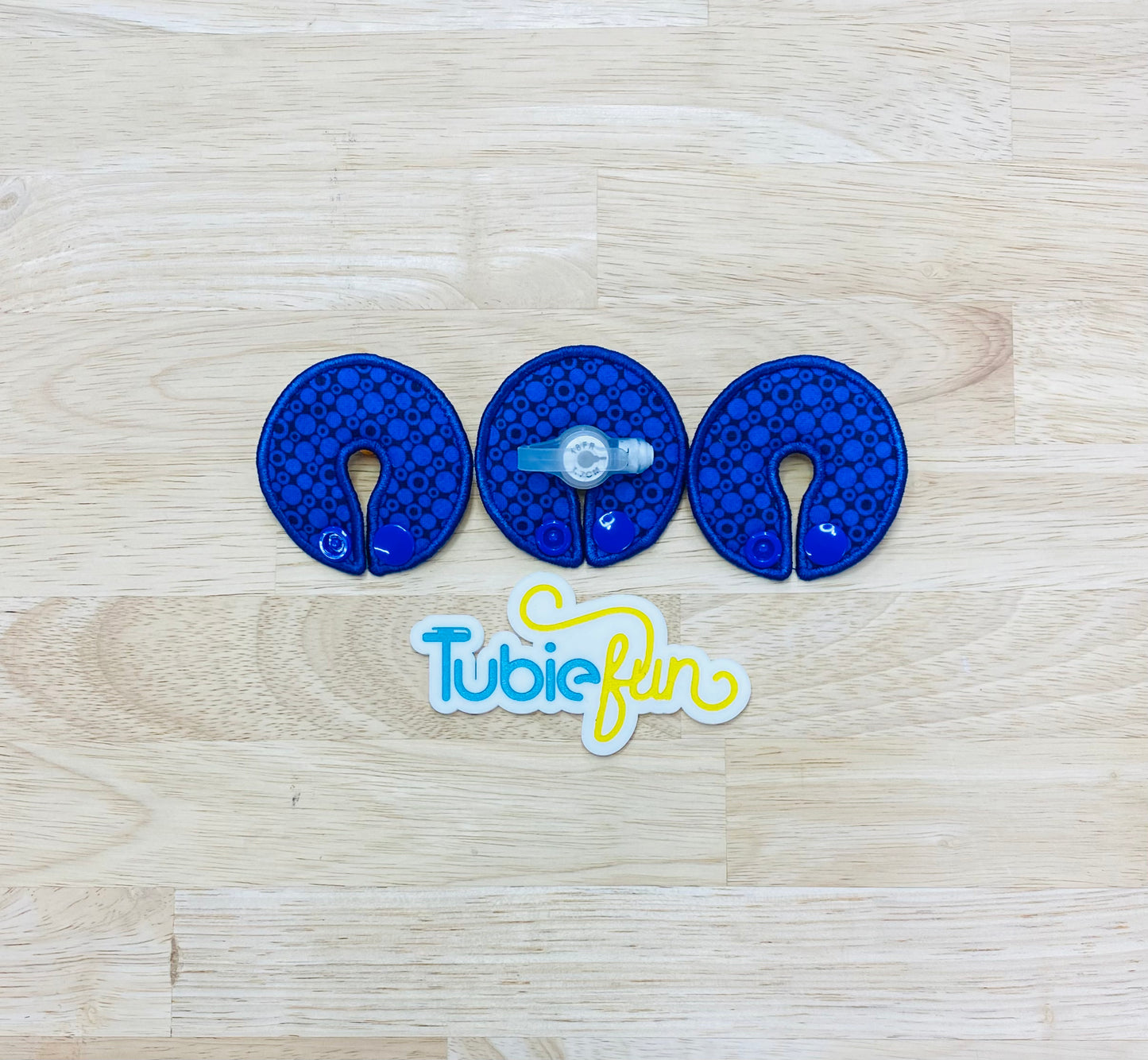 G-Tube Button Pad Cover - Circles on Dark Blue