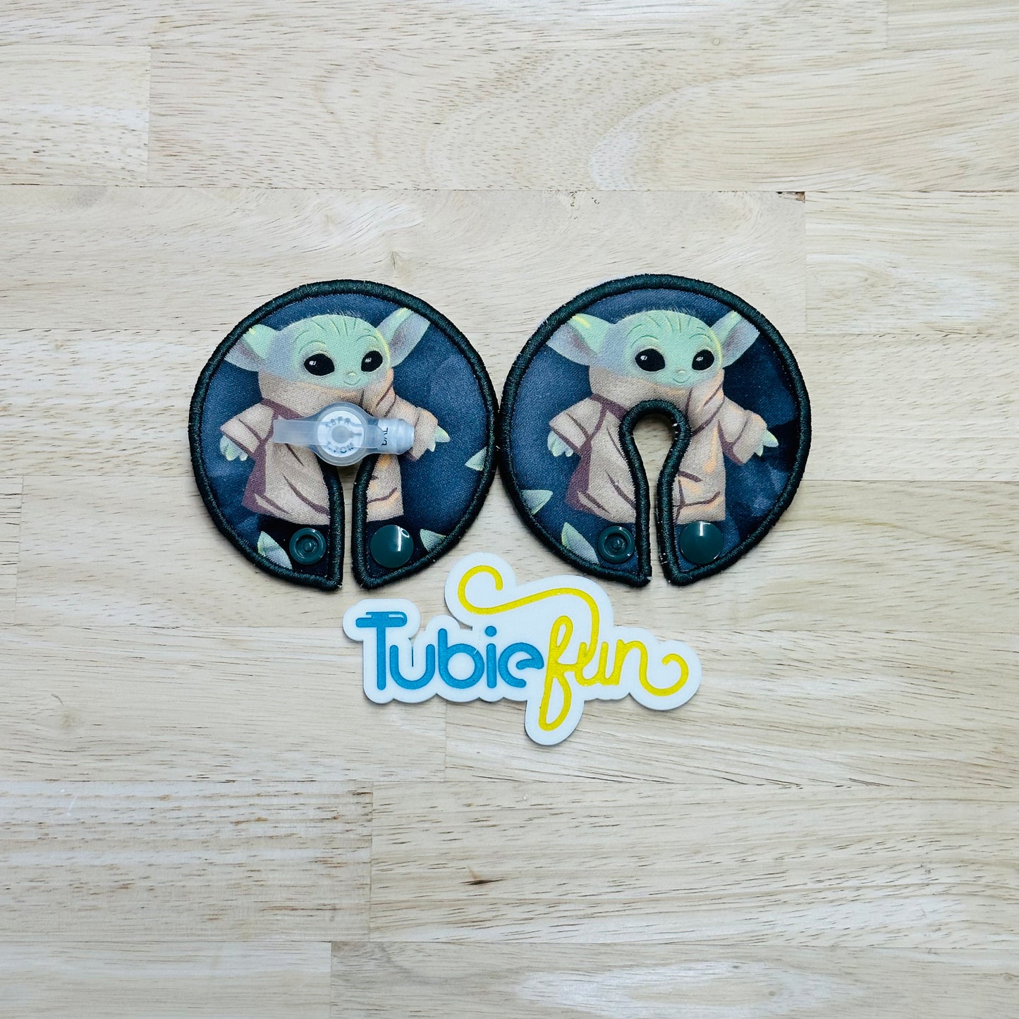 G-Tube Button Pad Cover Large - Baby Green Alien