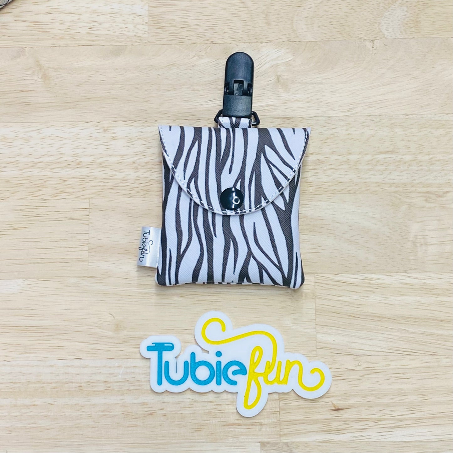 Tubing Pouch - Zebra Stripes